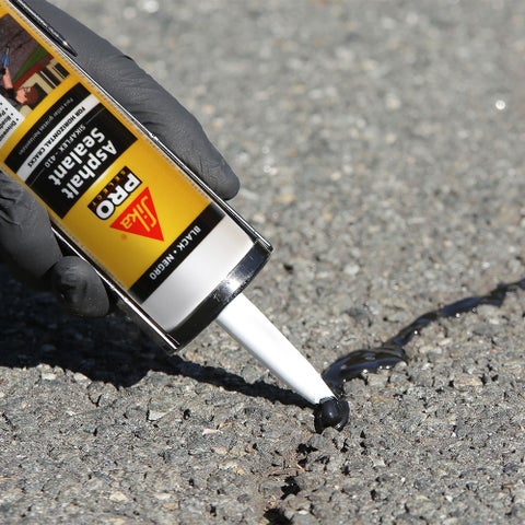 Sikaflex-410 Asphalt Sealant
