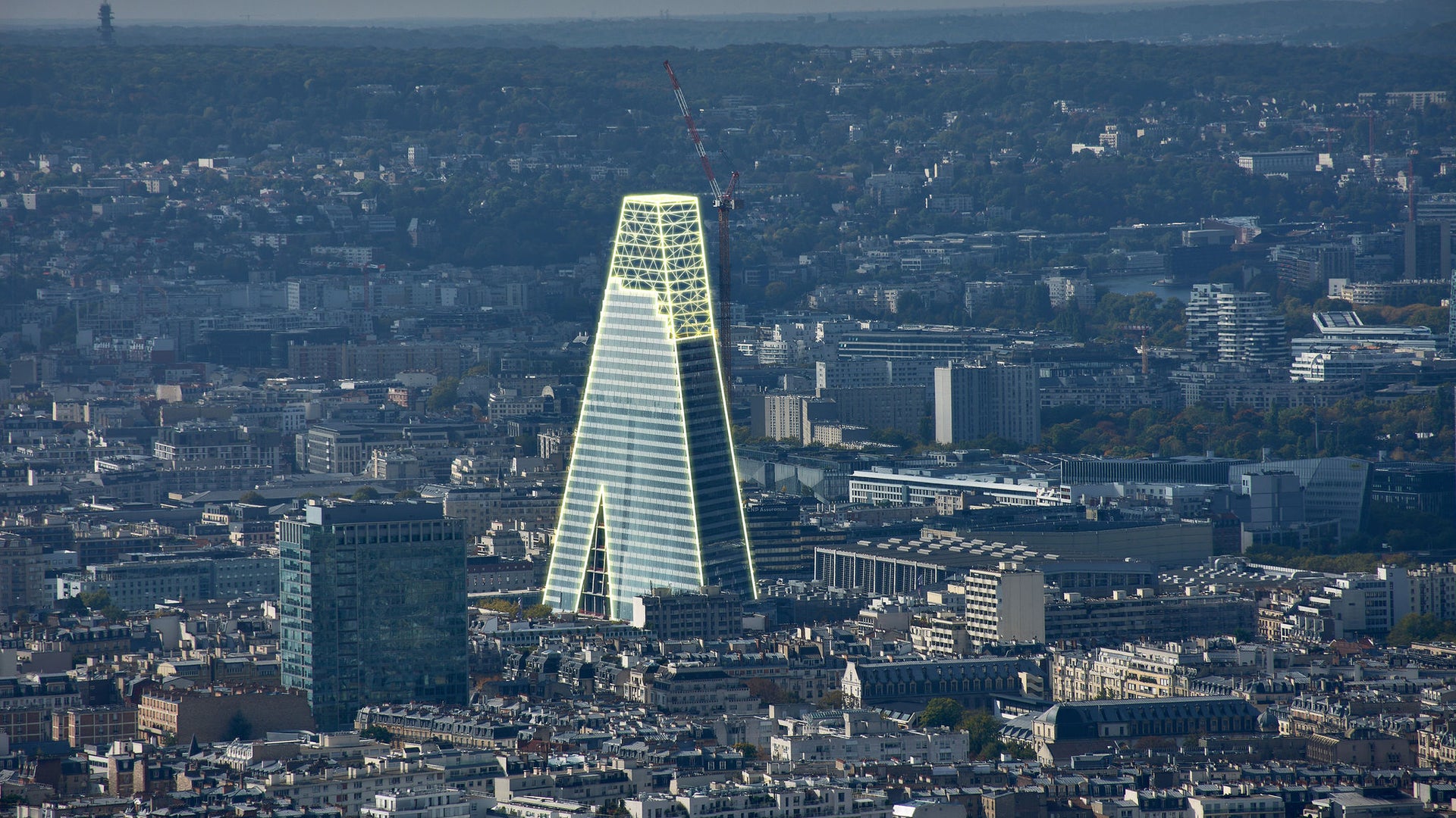 Tour Triangle, a new landmark in Paris containing Sika applications shown as yellow lines 