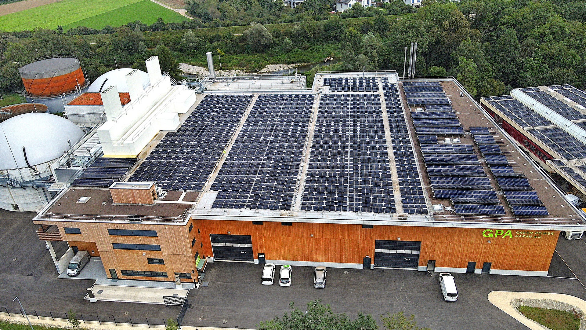 Dach mit Solar Panels