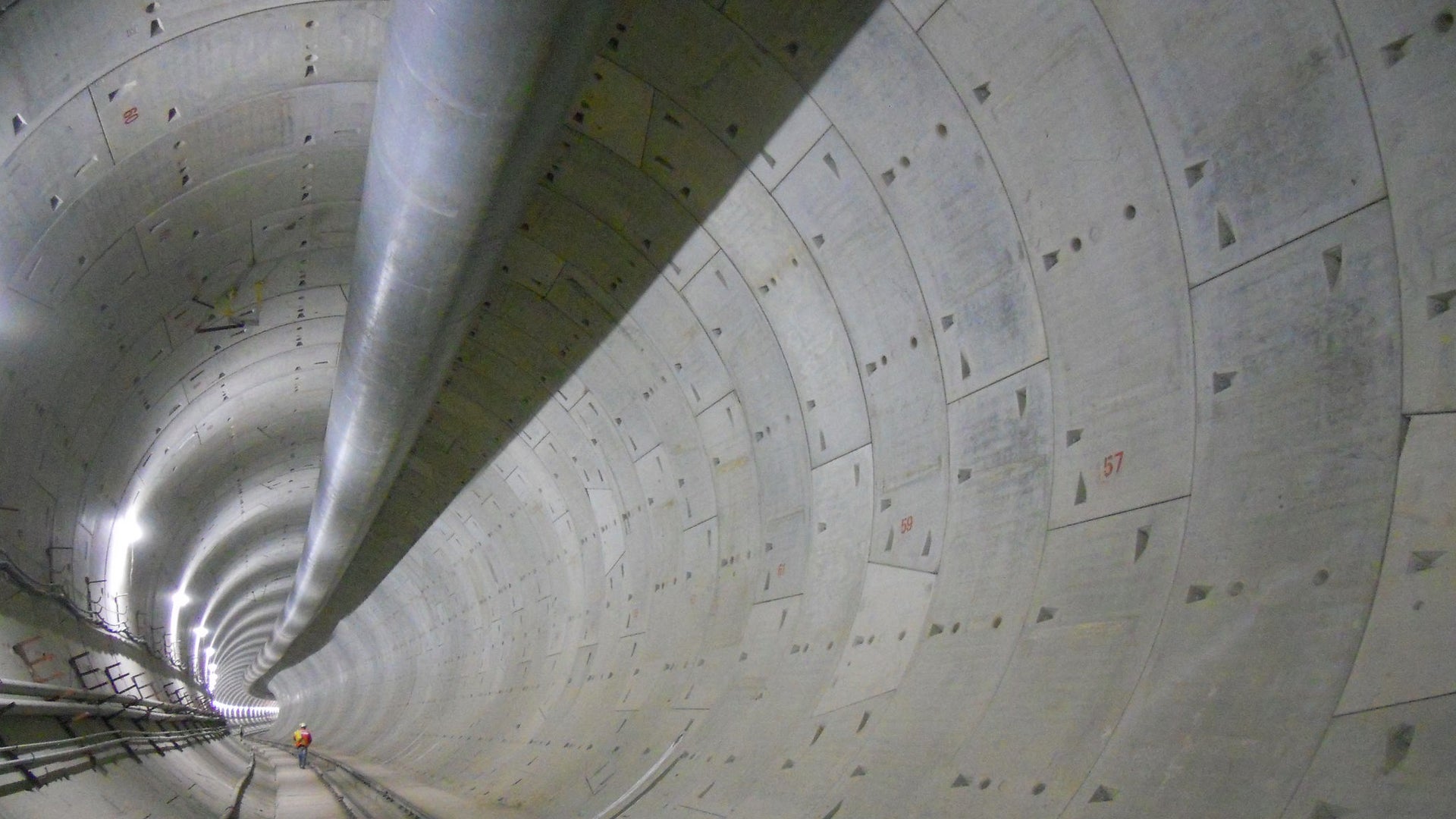 Rail tunnel