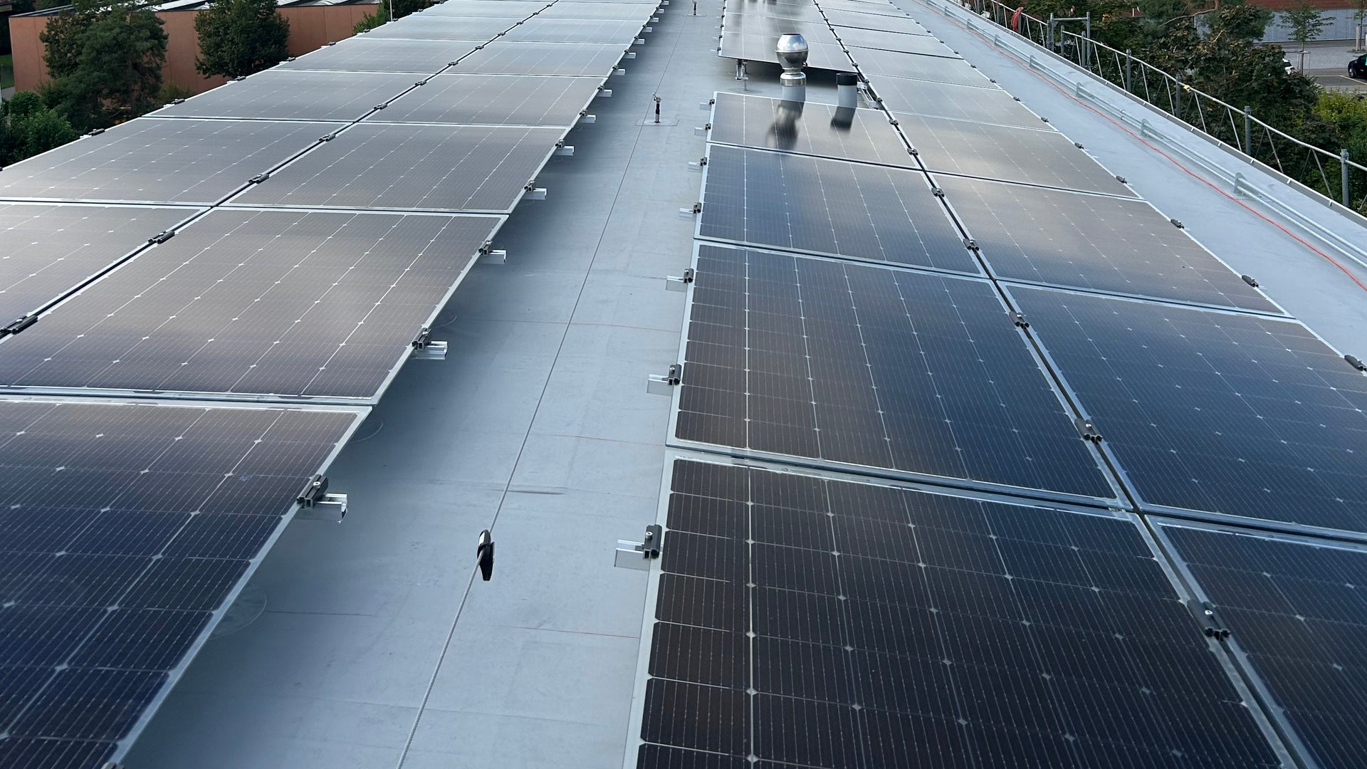 Solar Roof with K2